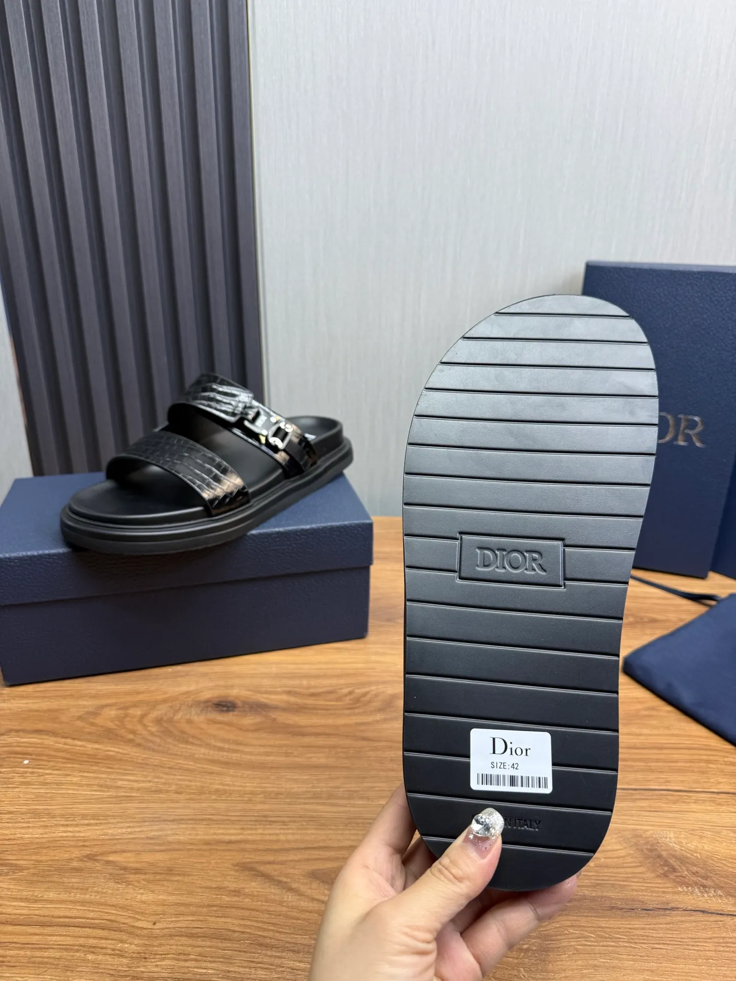 Men's shoes 300💰 Dior. Men's slippers🩴 Official website 1:1 production 38-45 size 45 46 🉑️Customized original material shipped✅